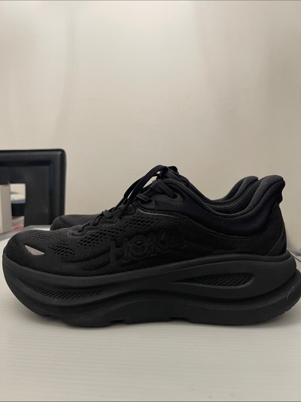 HOKA BONDI 9 RUNNING SNEAKERS MENS SIZE 9.5D